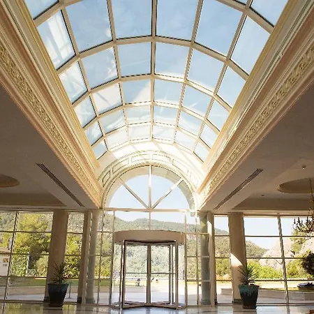 Alinn Boutique (adults Only)