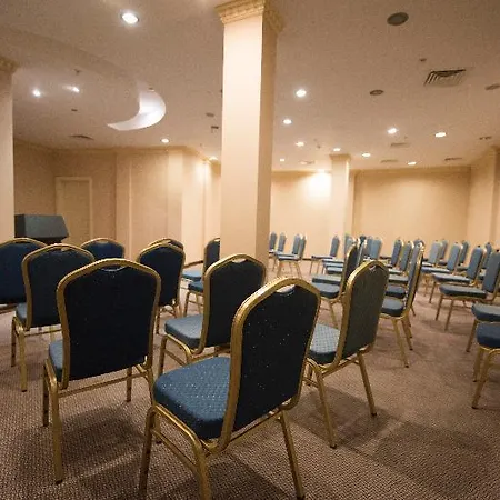 מלון Alinn Boutique (adults Only)
