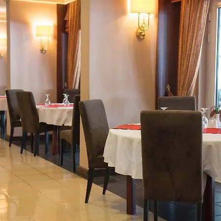 Alinn Boutique (adults Only) 호텔 4*