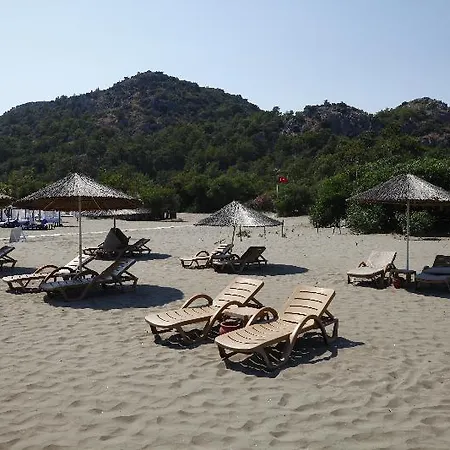 Alinn Boutique (adults Only) 호텔 4*