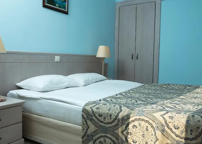 Alinn Boutique (adults Only)