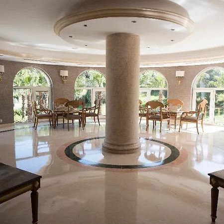 Alinn Boutique (adults Only) 4*