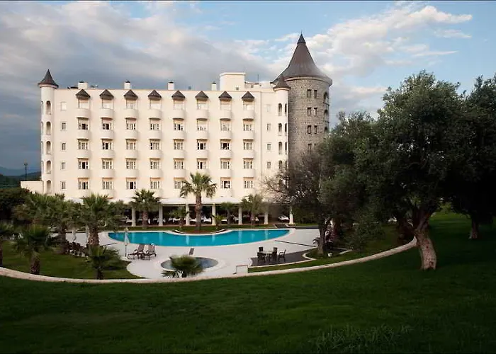 Alinn Boutique (adults Only) 4*